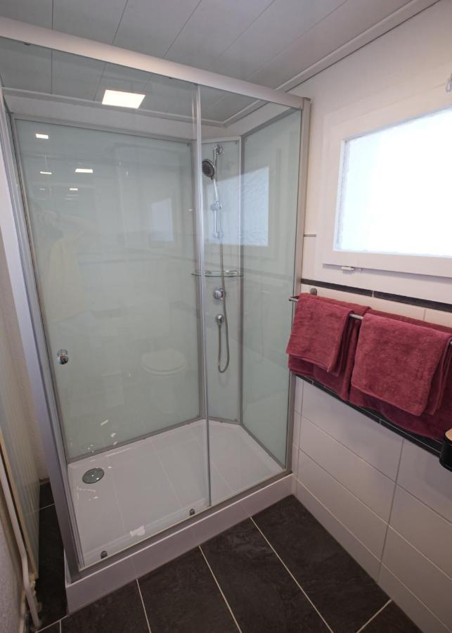 Lake Getaway Apartment With Private Entrance, Right On The Lake Constance Cycle Path, Barbecue Area, Free Wifi, Netflix And Free Bikes Salmsach Exteriör bild